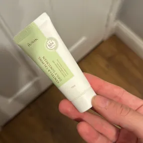 Centella Calming Daily Sunscreen SPF 50  PA    