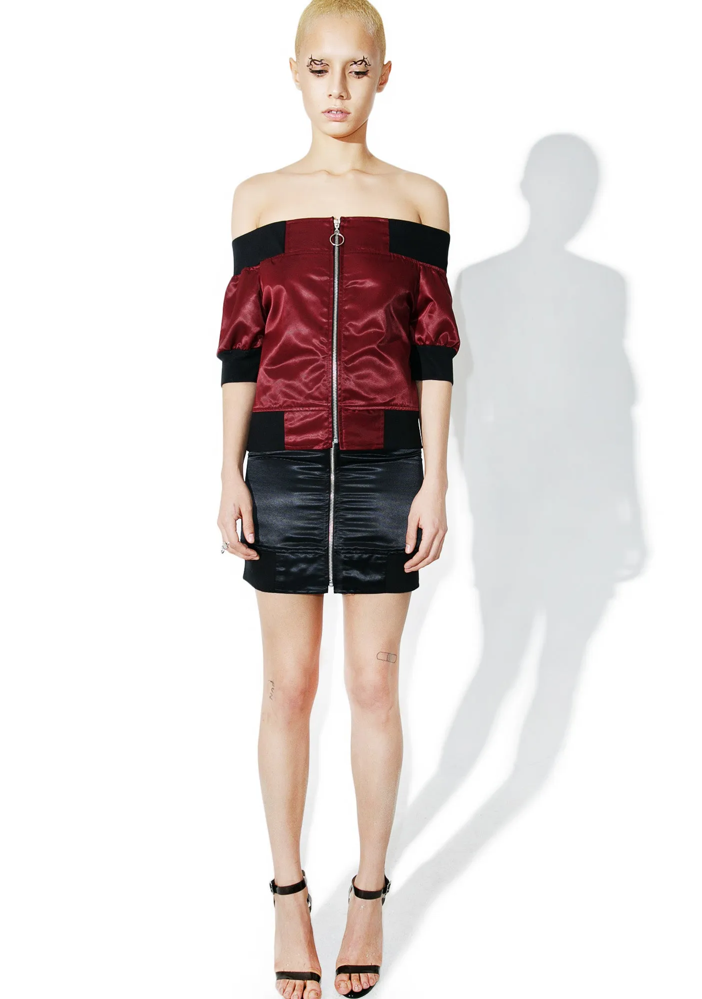 Hold Me Tight Zip Top