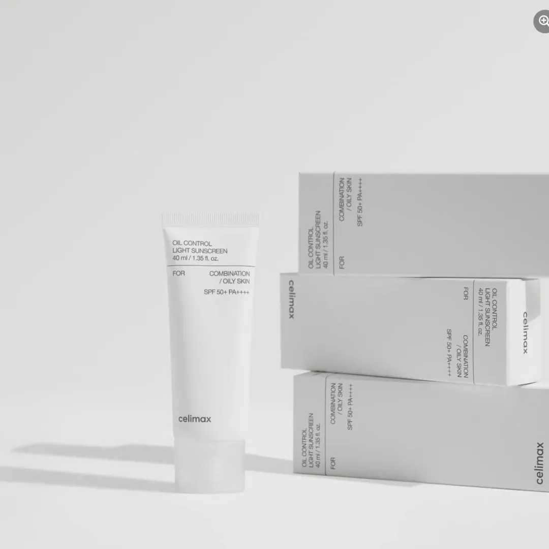 Oil Control Light Sunscreen (SPF50  PA    ) - 40 ml